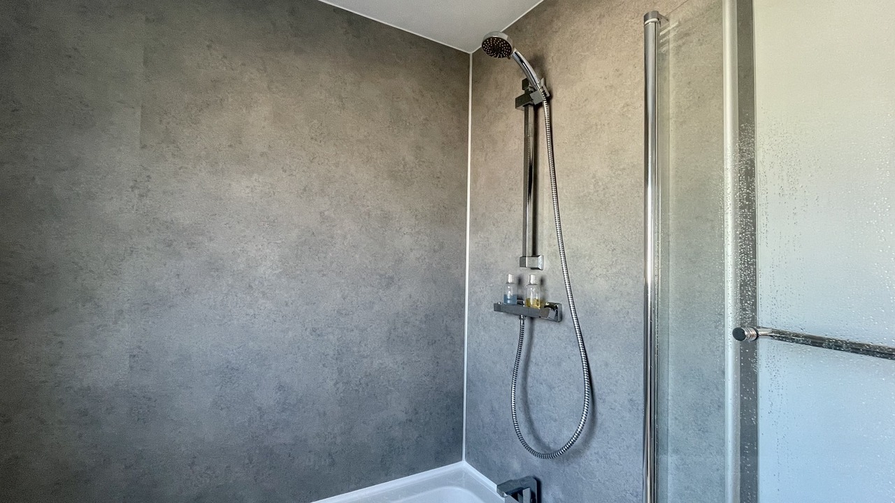 Photo of Bathroom in Hopton