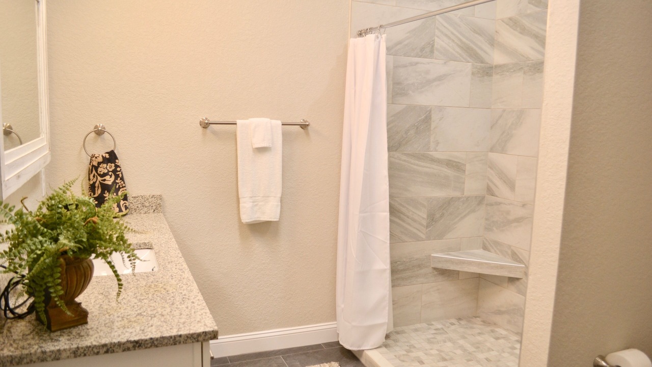 Photo of Bathroom in Forest City