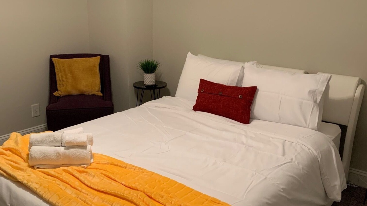 Photo of Bedroom in Plaza Midwood