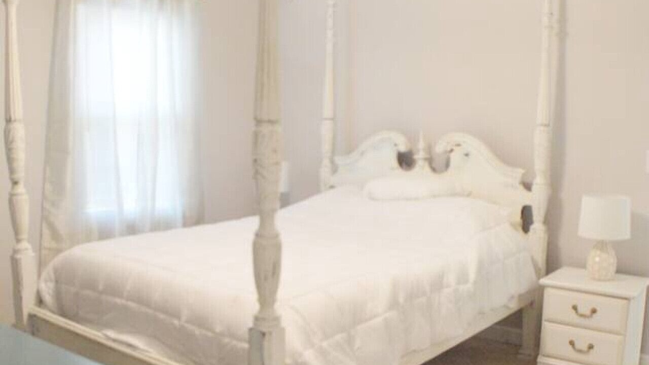 Photo of Bedroom in James City