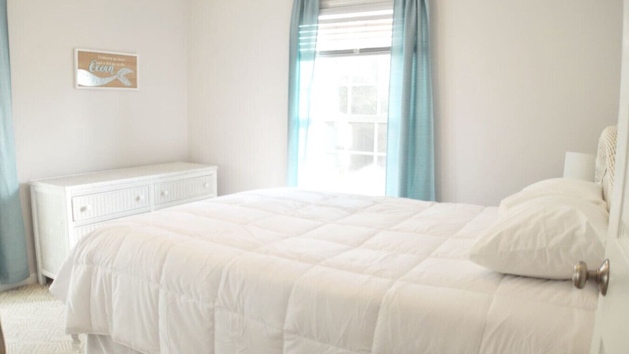 Photo of Bedroom in James City