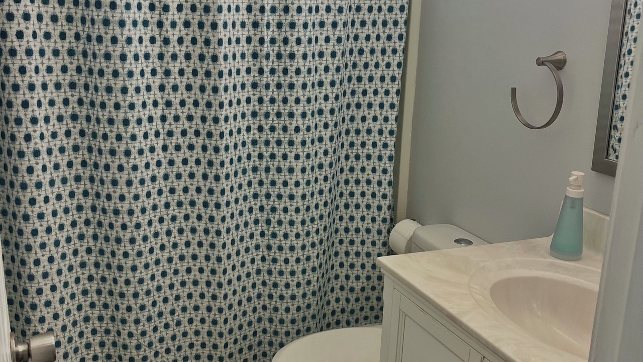 Photo of Bathroom in North Carolina Coast