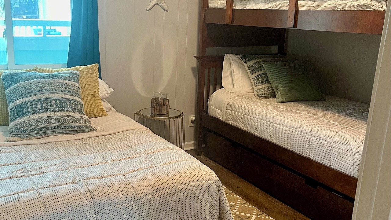 Photo of Bedroom in North Carolina Coast