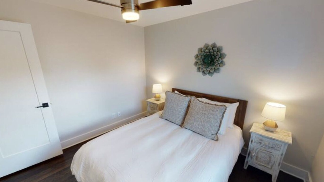 Photo of Bedroom in Villa Heights