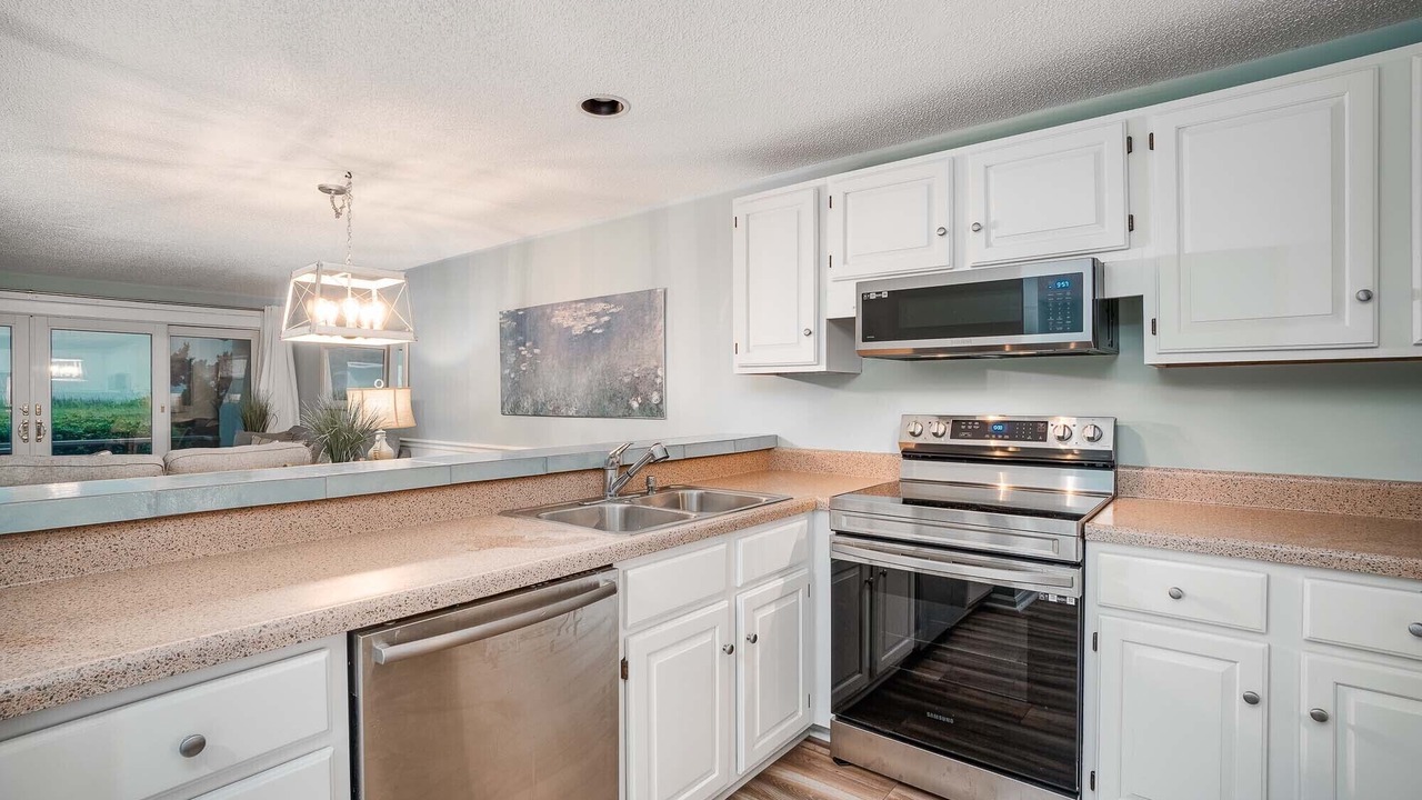 Photo of Kitchen in Pine Knoll Shores