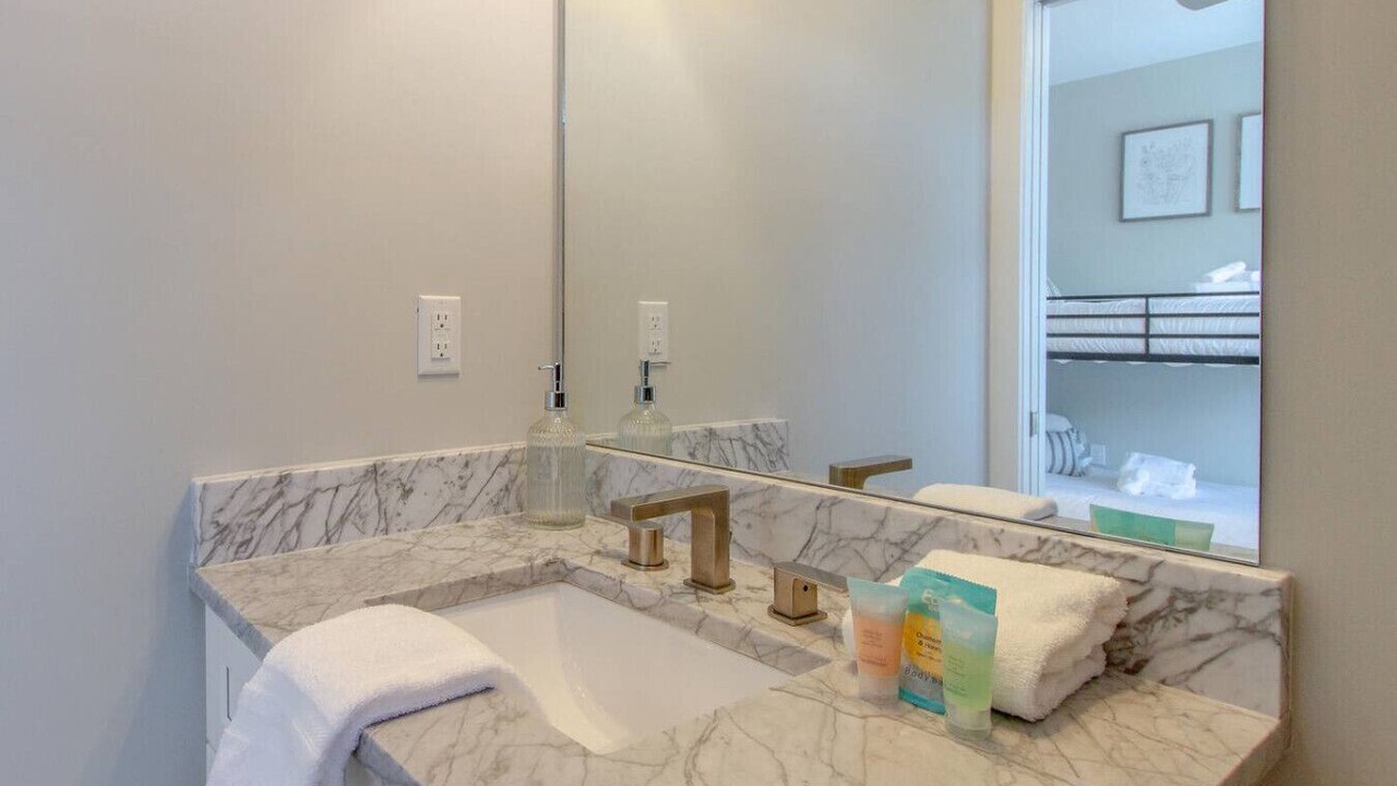 Photo of Bathroom in Hadley - Washington