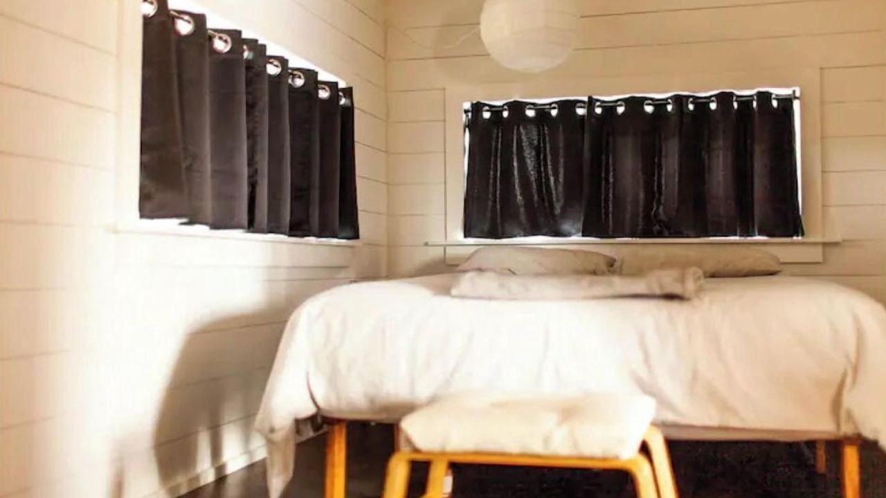 Photo of Bedroom in Southmont