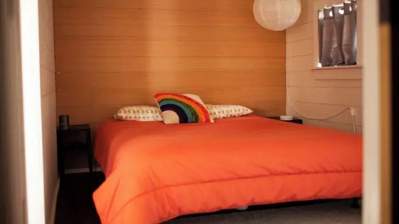 Photo of Bedroom in Southmont