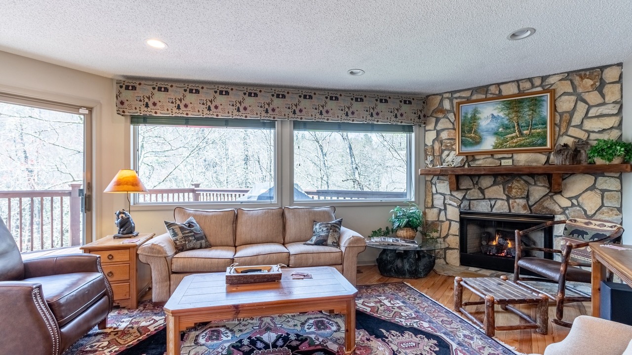 Photo of Livingroom in Glenville