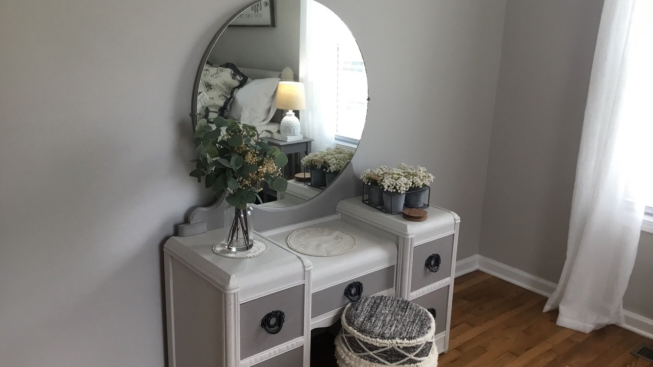 Photo of Bedroom in Hudson
