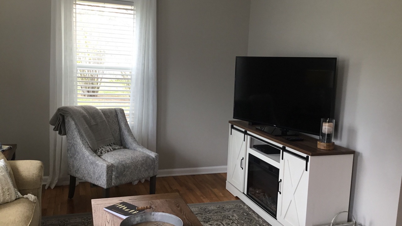 Photo of Livingroom in Hudson