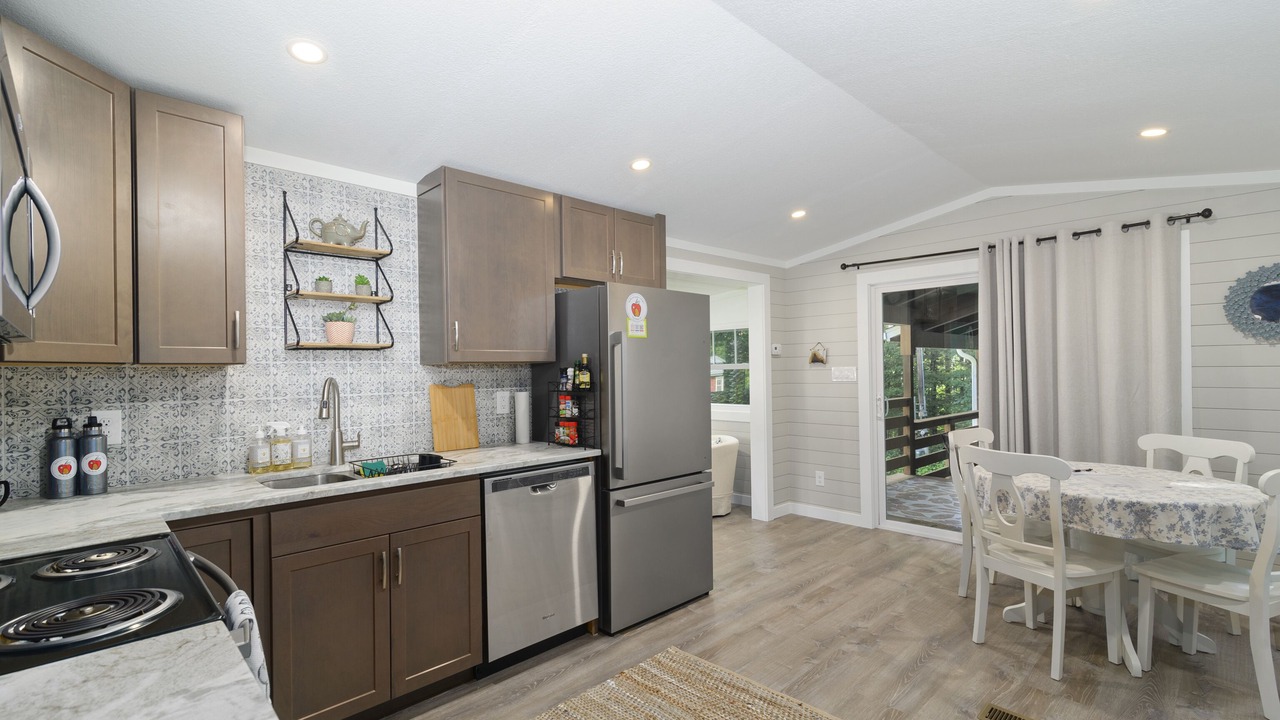 Photo of Kitchen in Flat Rock