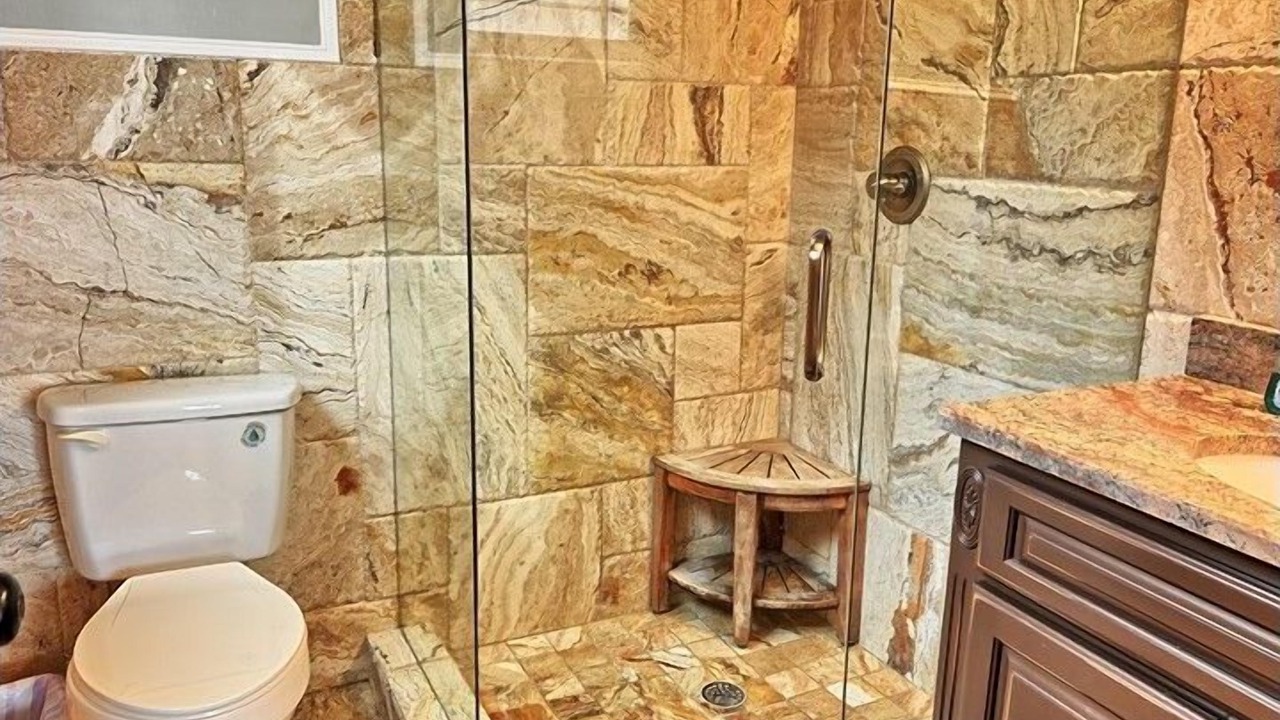 Photo of Bathroom in West Jefferson