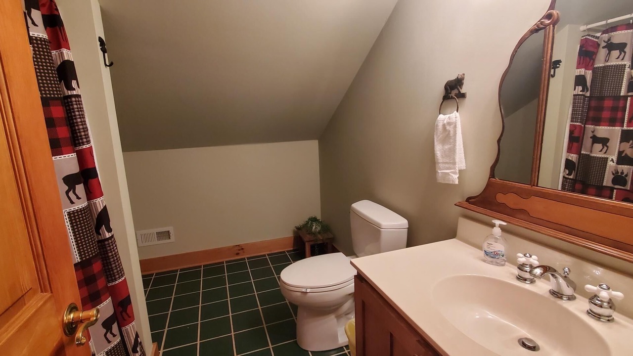Photo of Bathroom in West Jefferson
