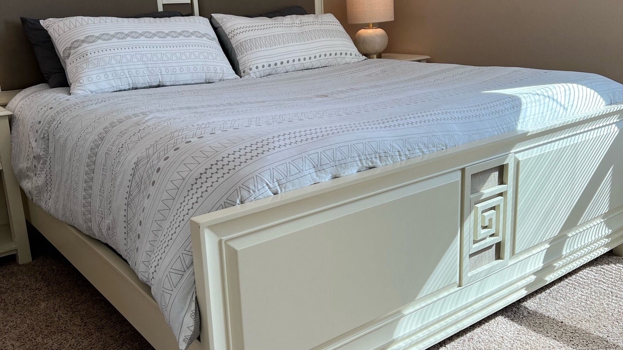 Photo of Bedroom in Colington