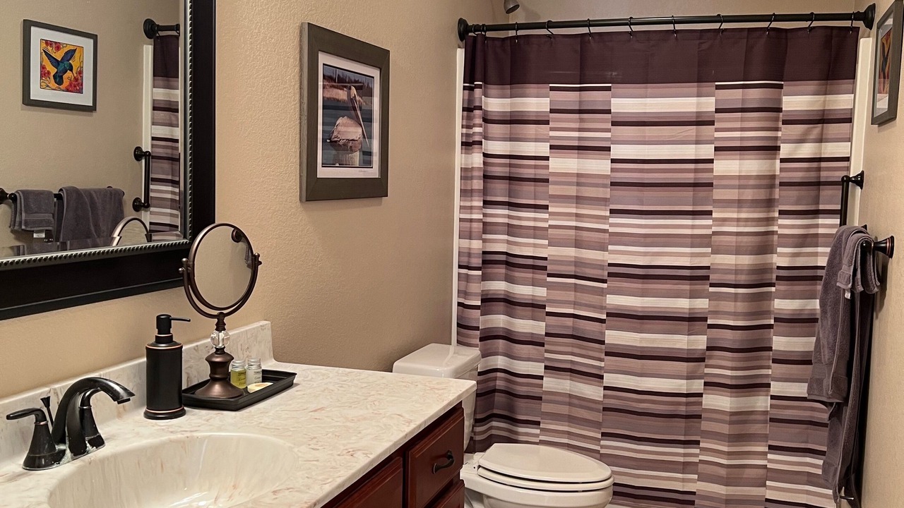 Photo of Bathroom in Colington