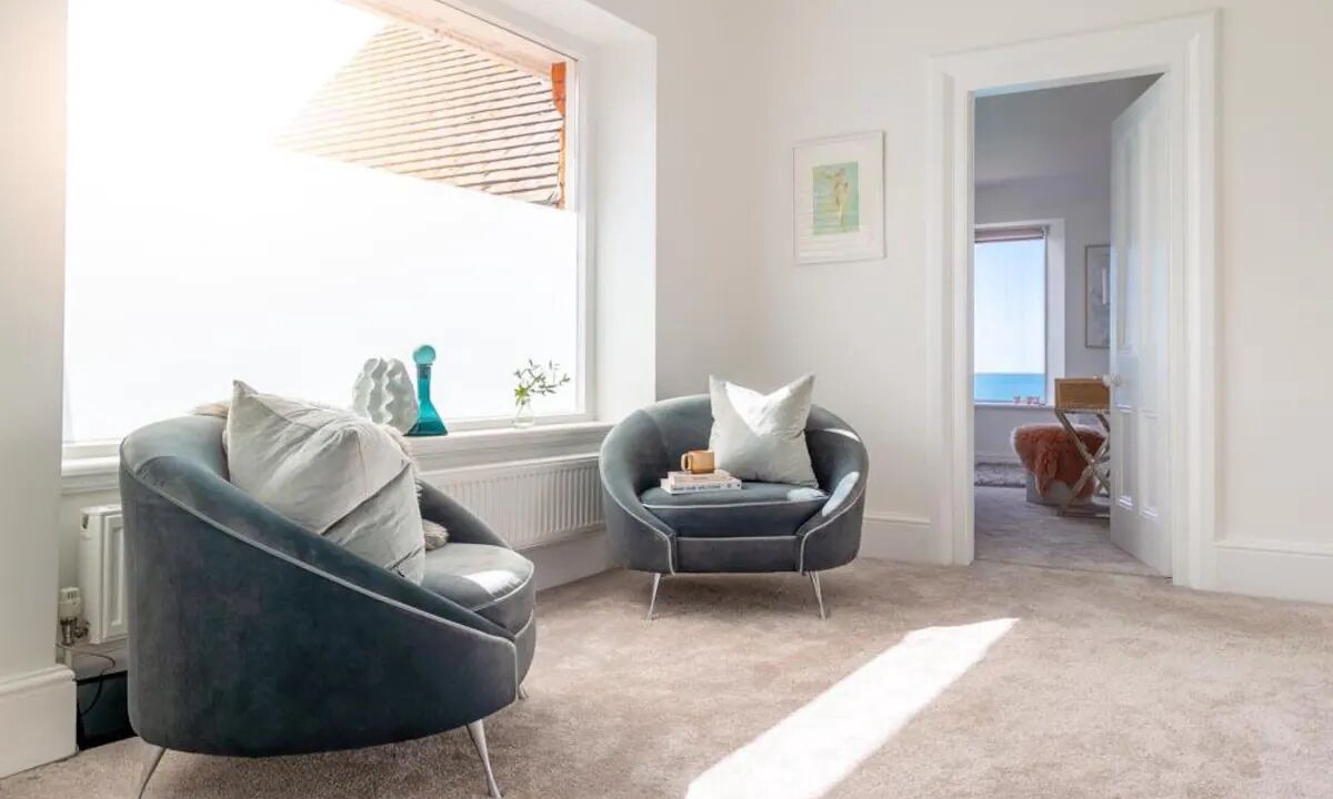 Photo of Livingroom in Newquay City Centre