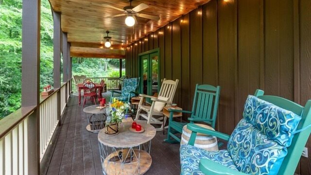 Photo of Patio Balcony in Sylva