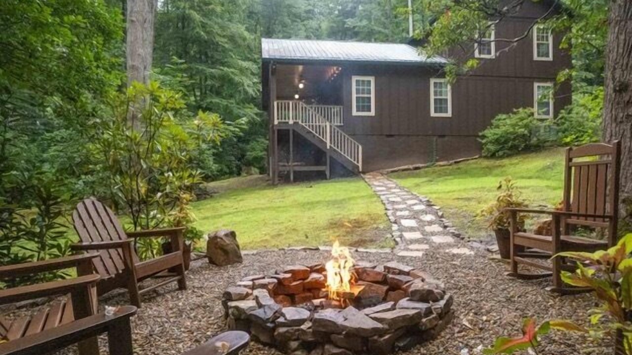 Photo of Outdoor in Sylva