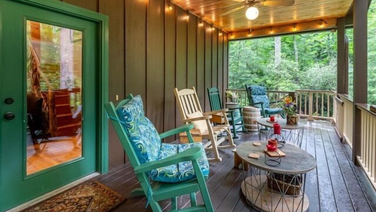 Photo of Patio Balcony in Sylva