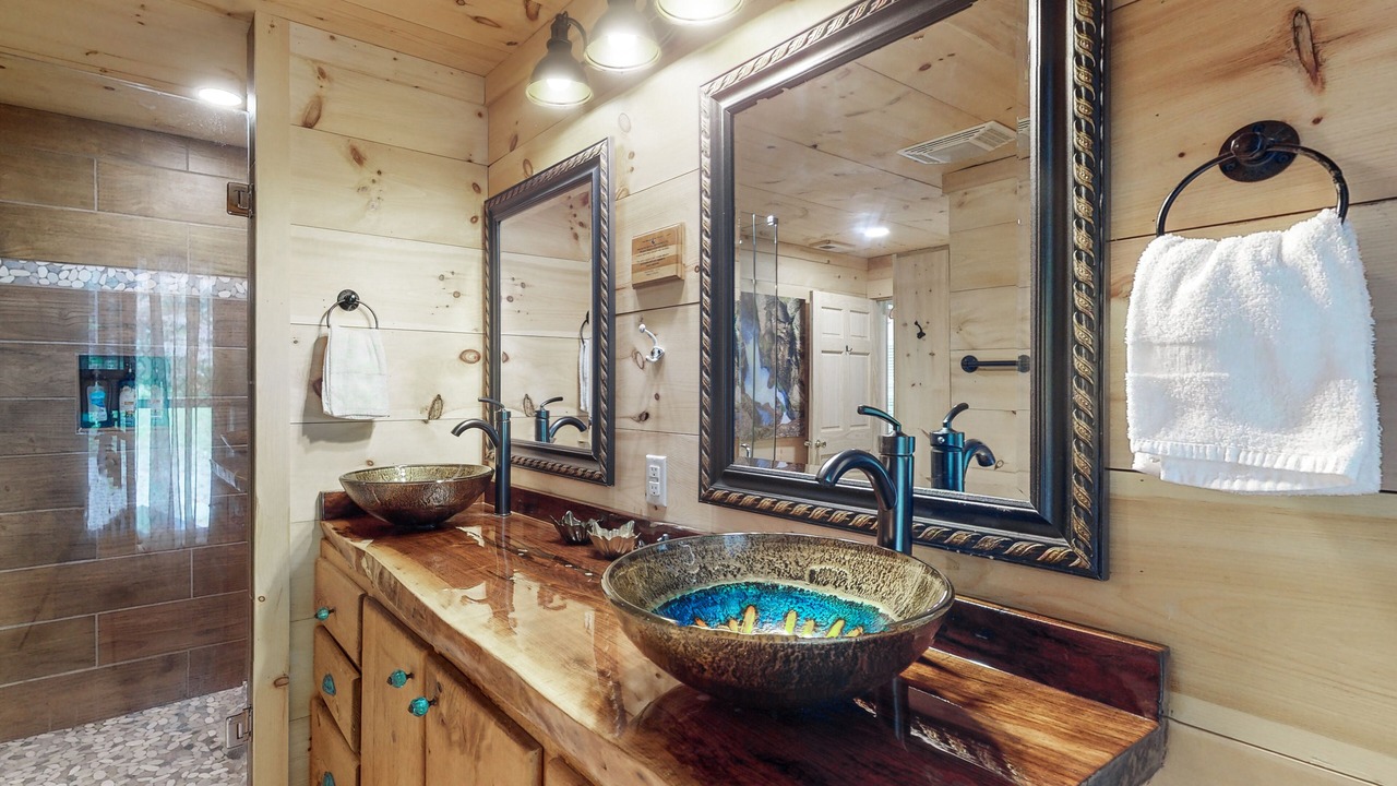 Photo of Bathroom in Sapphire
