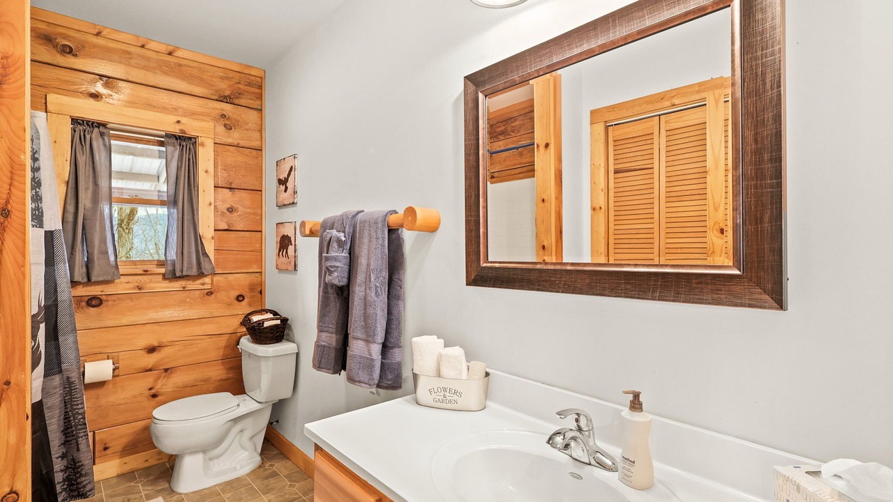 Photo of Bathroom in Ashe County