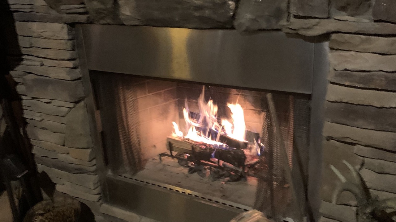 Photo of Livingroom in Cullowhee