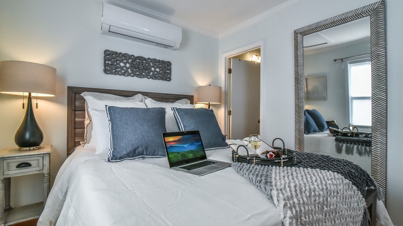 Photo of Bedroom in Asheville