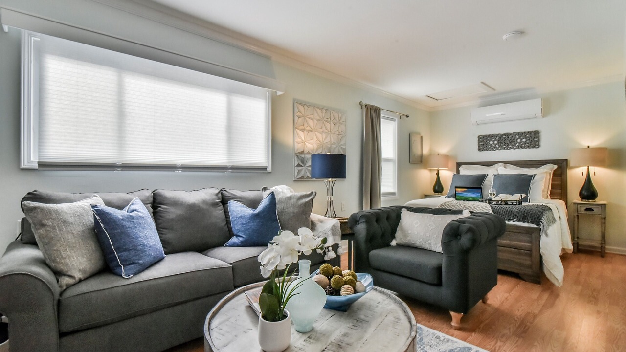 Photo of Livingroom in Asheville