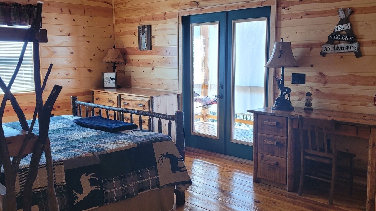 Photo of Bedroom in Murphy