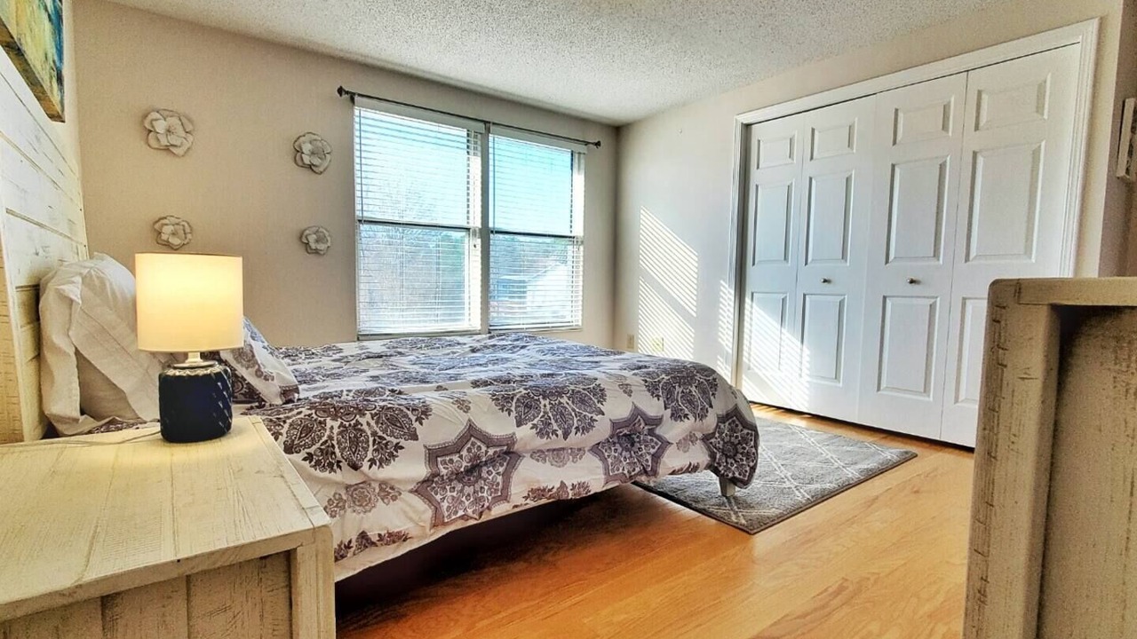 Photo of Bedroom in Pineville