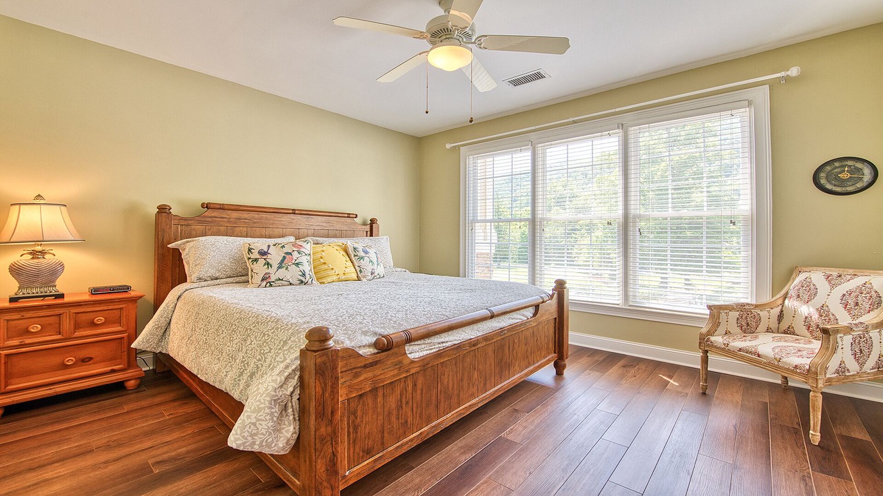 Photo of Bedroom in Maggie Valley