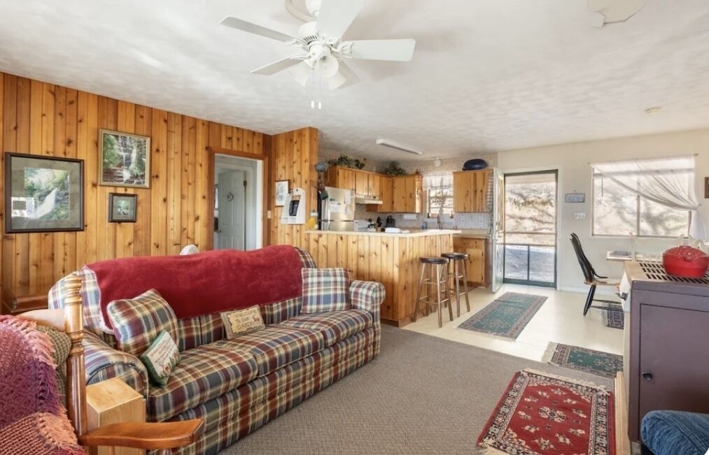 Photo of Livingroom in Franklin