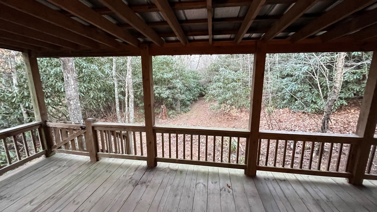 Photo of Patio Balcony in Newland
