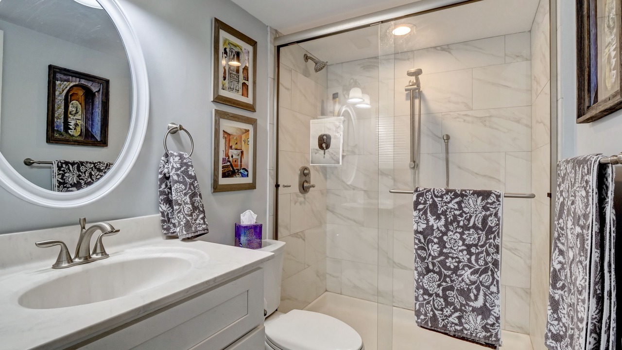 Photo of Bathroom in Wilmington Beach