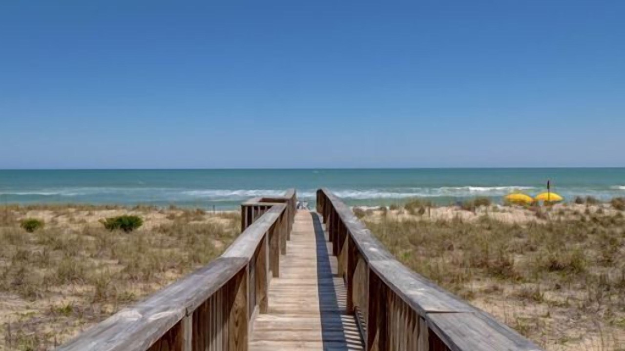 Photo of Others in Wilmington Beach