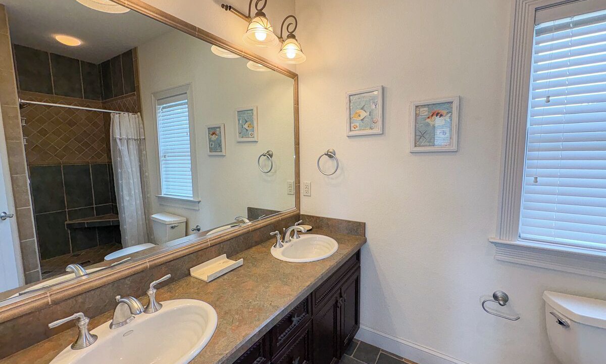 Photo of Bathroom in Southern Shores
