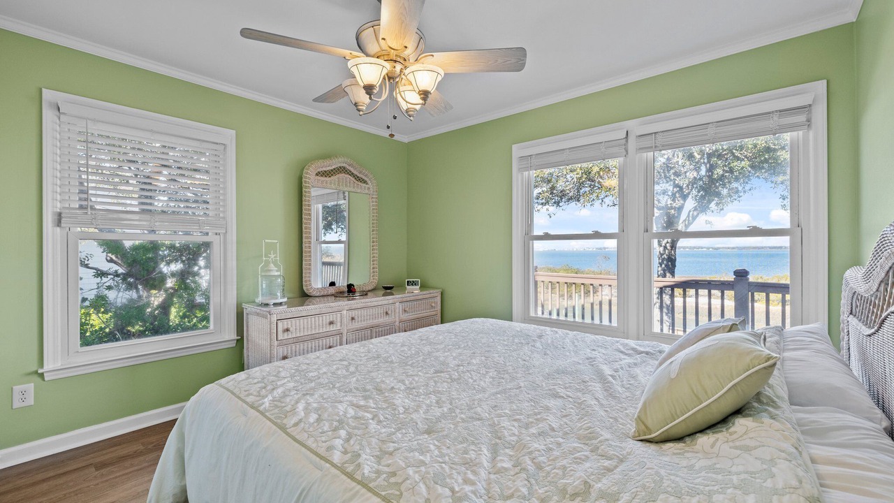 Photo of Bedroom in Emerald Isle