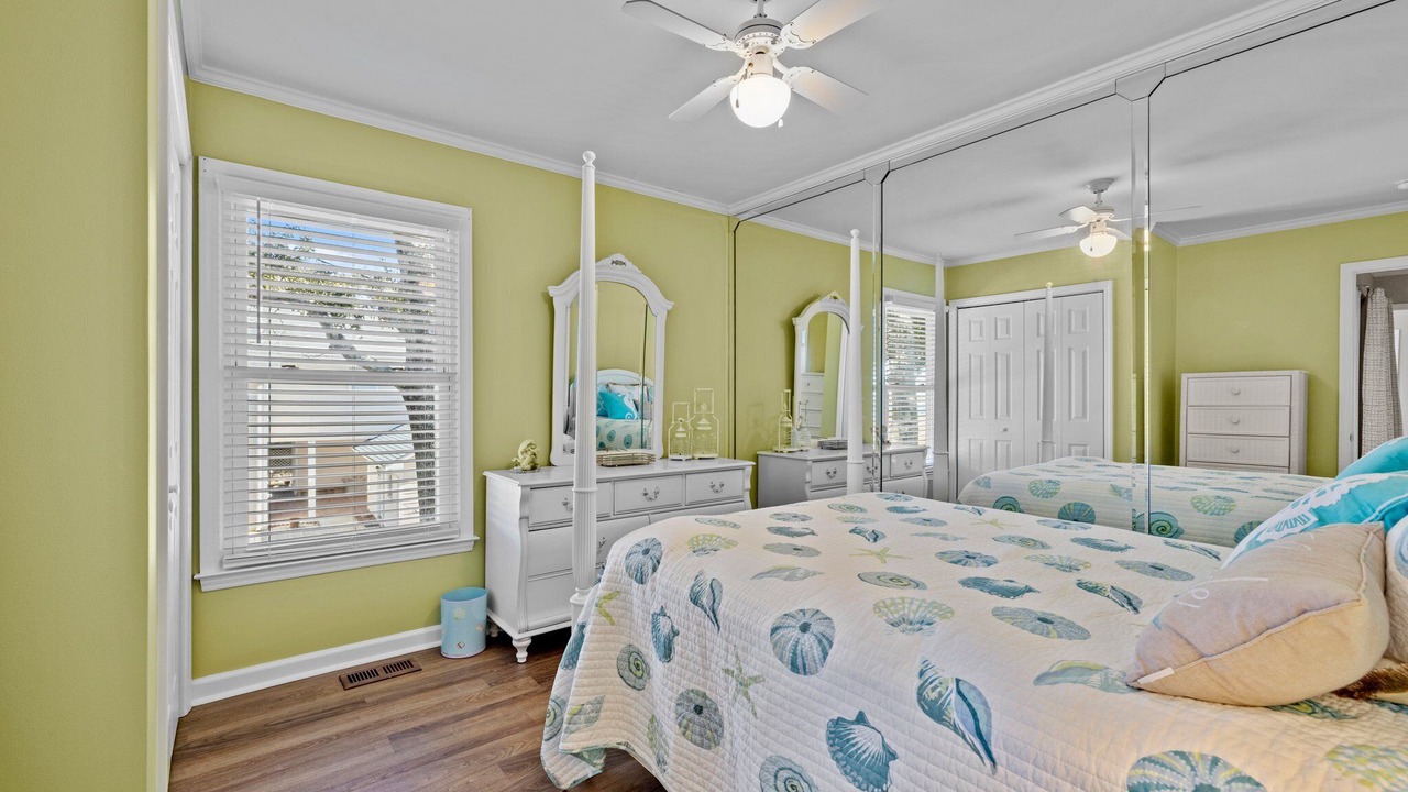 Photo of Bedroom in Emerald Isle