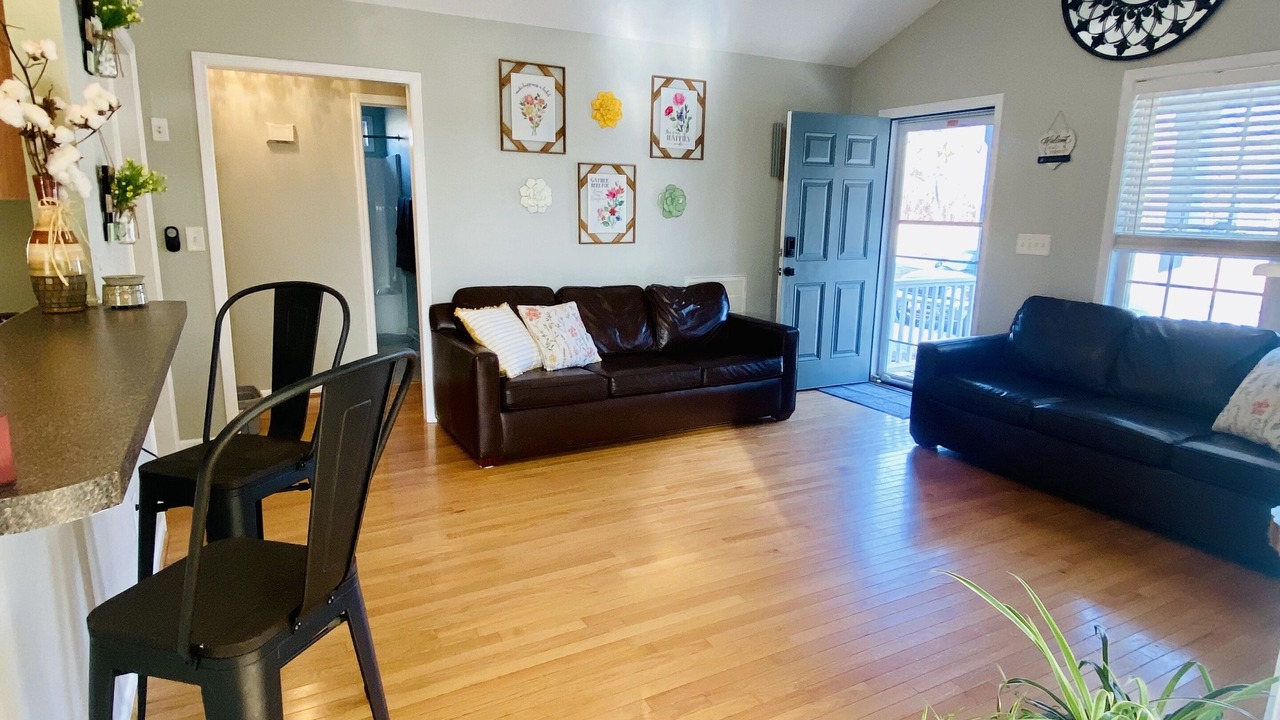 Photo of Livingroom in Franklinton