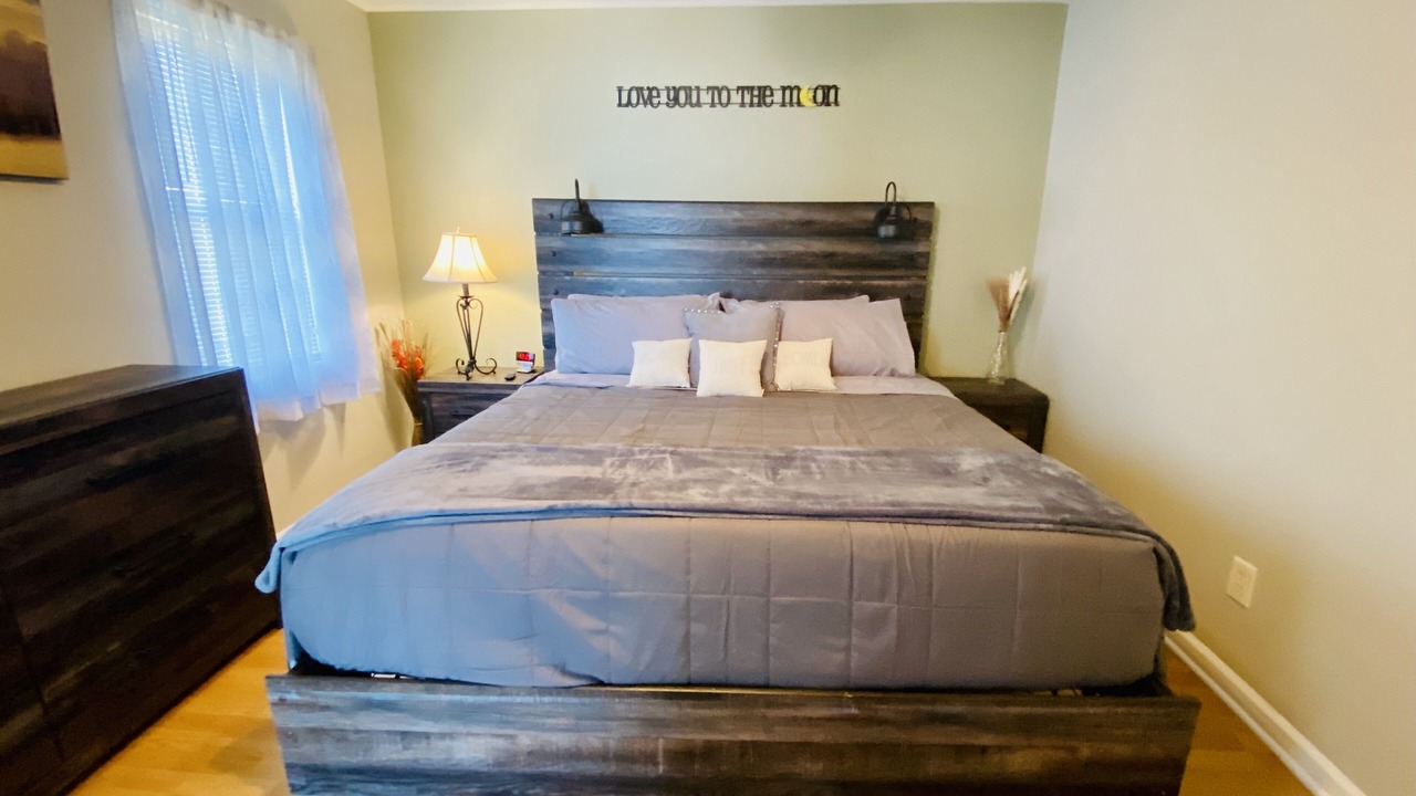 Photo of Bedroom in Franklinton