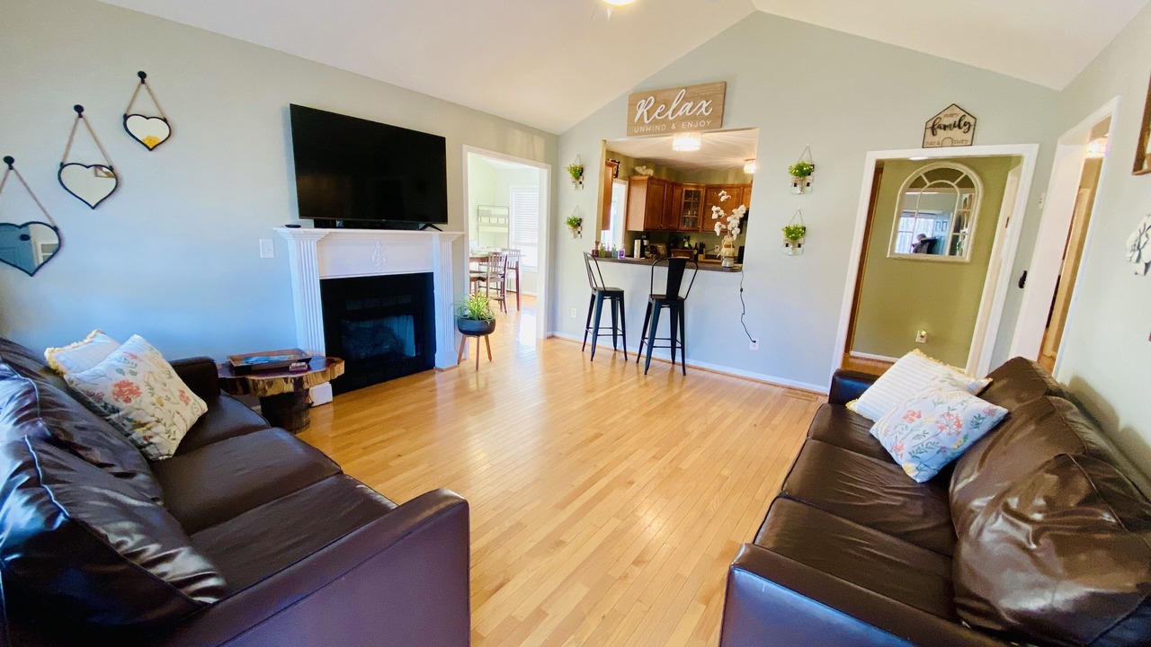 Photo of Livingroom in Franklinton