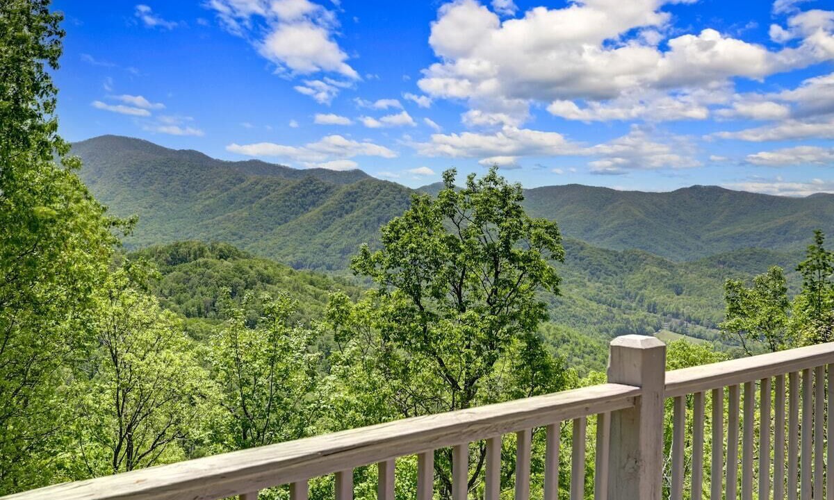 Photo of Outdoor in Hayesville