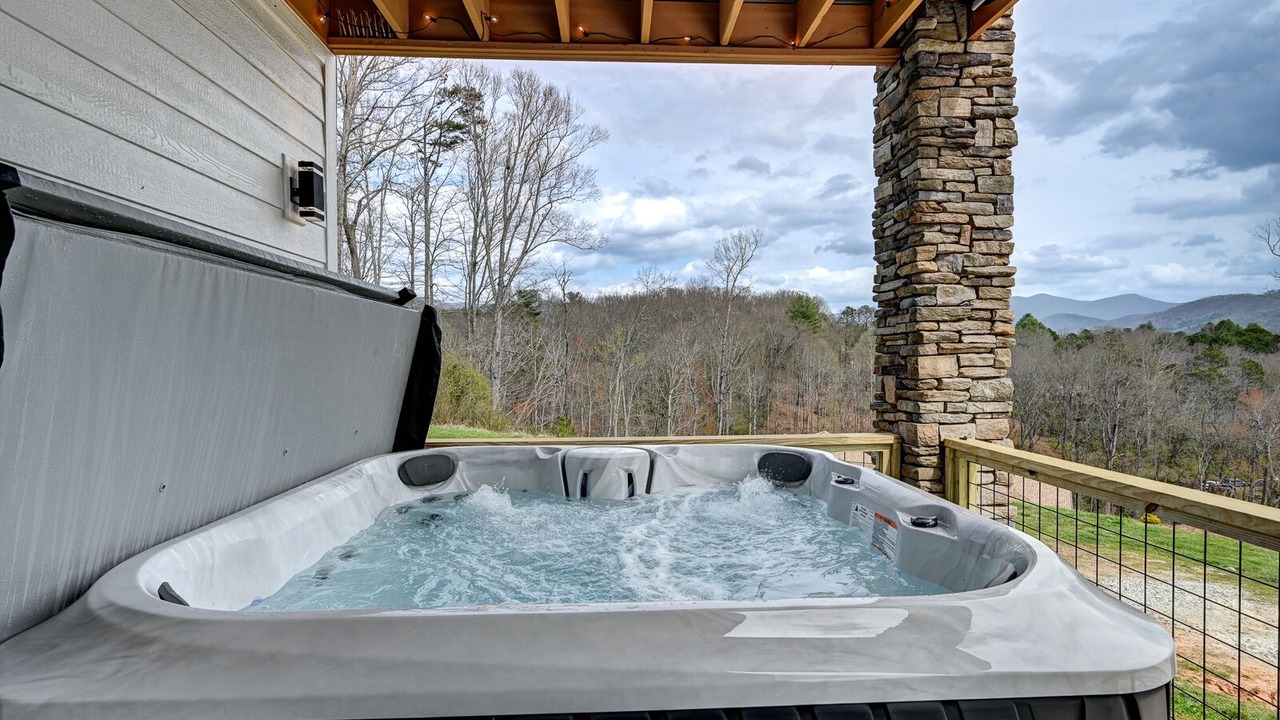 Photo of Outdoor in Weaverville