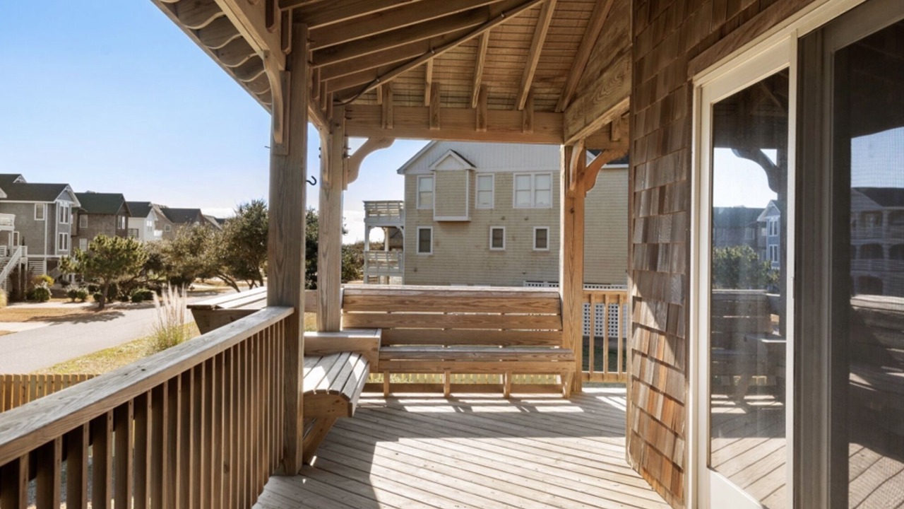 Photo of Patio Balcony in Nags Head