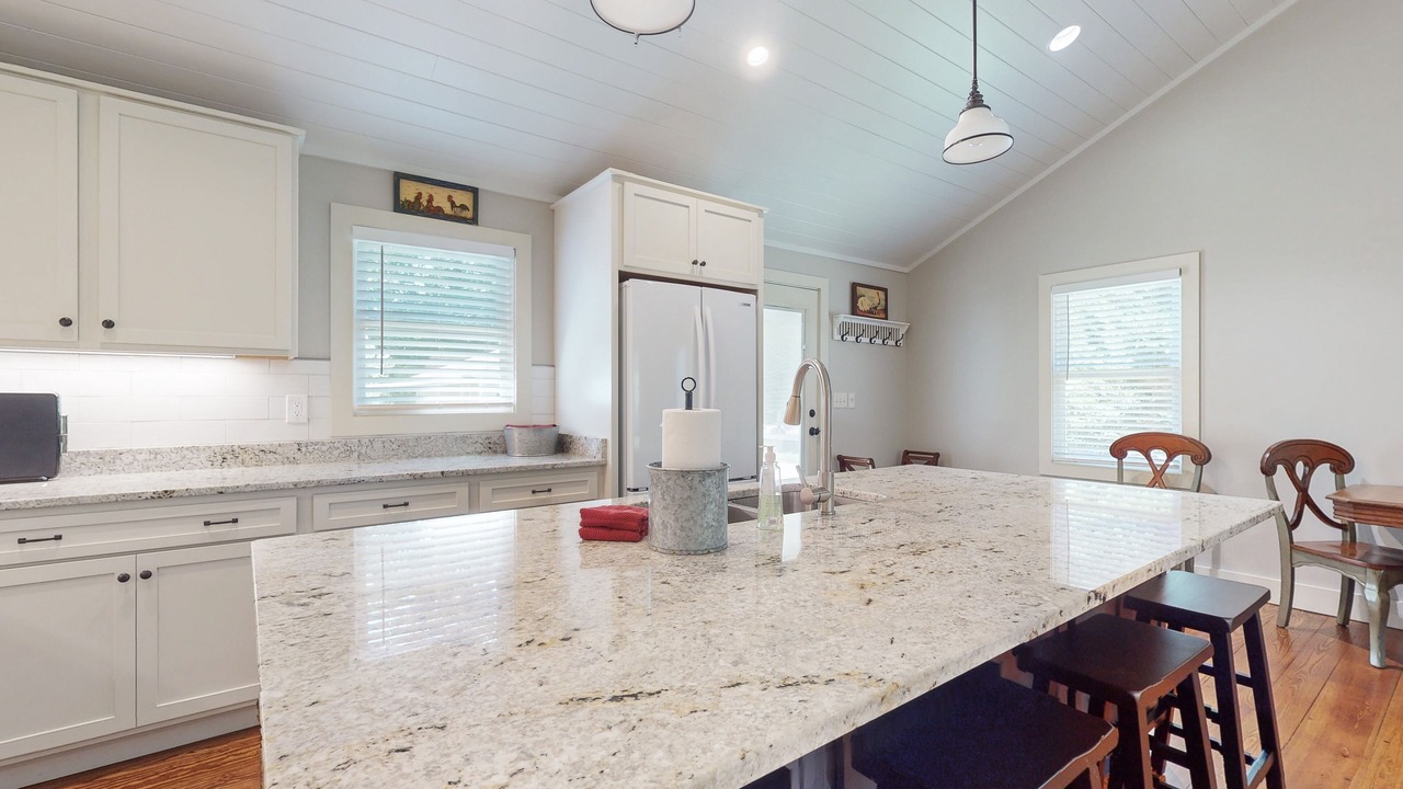 Photo of Kitchen in Flat Rock
