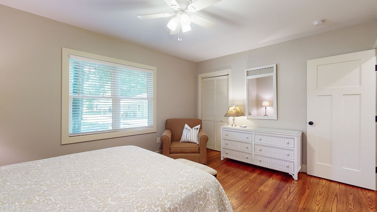 Photo of Bedroom in Flat Rock