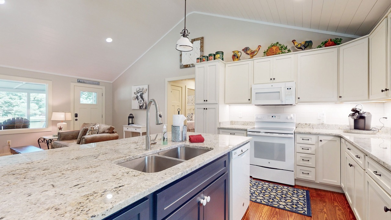 Photo of Kitchen in Flat Rock