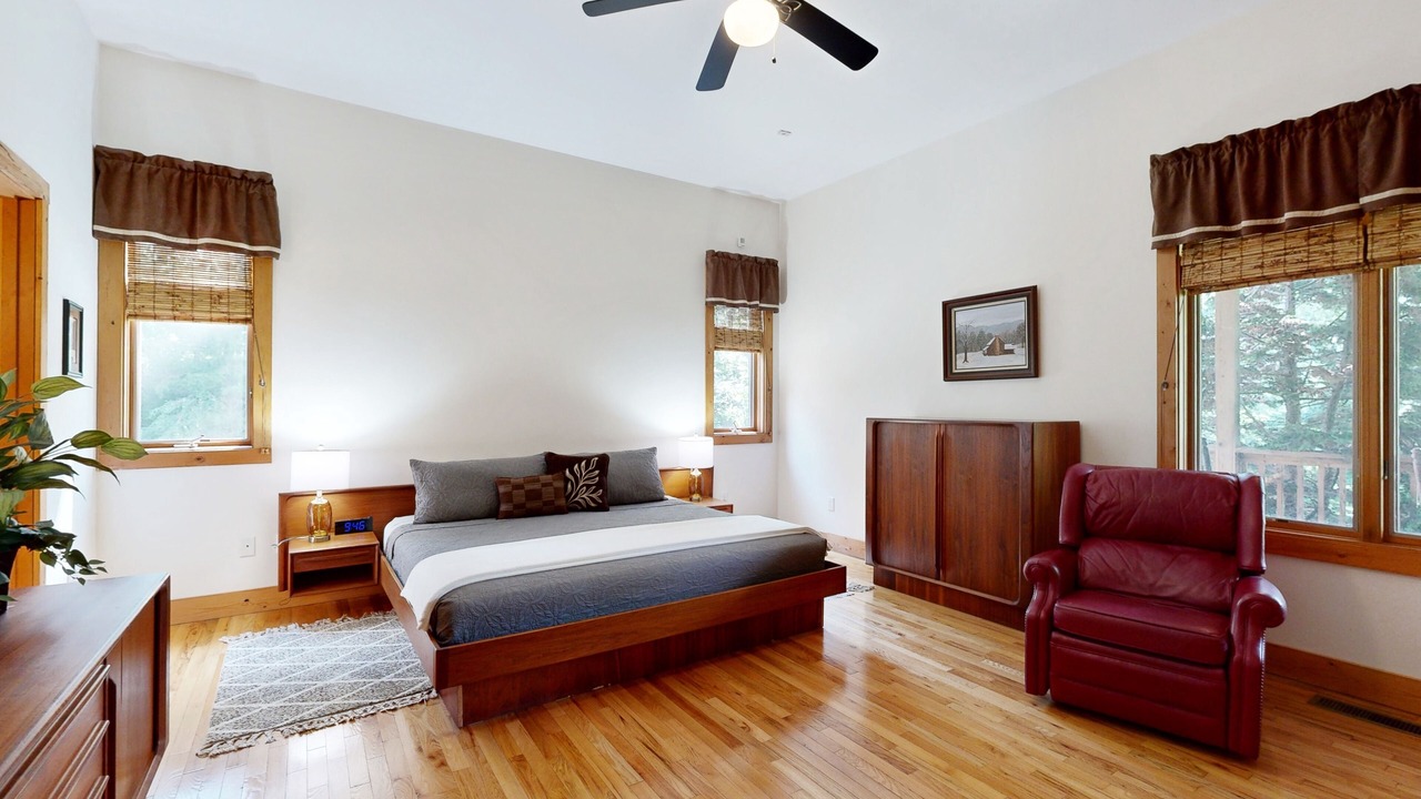 Photo of Bedroom in Alexander