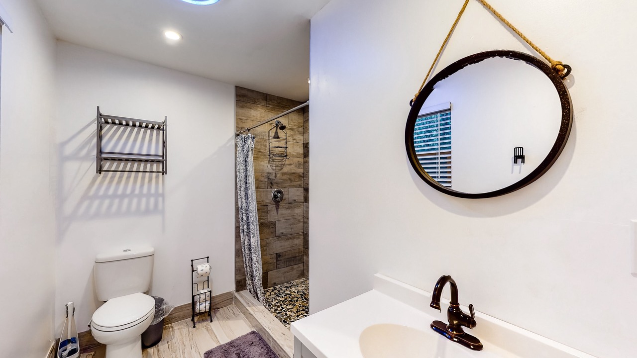 Photo of Bathroom in Hendersonville